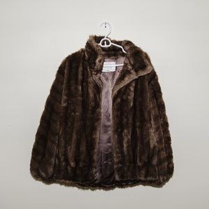 Gloria Vanderbilt Tissavel *VINTAGE* Faux Fur Coat